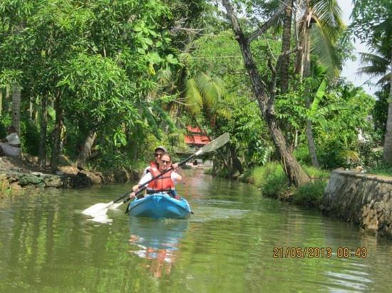 Golden Beach Home Stay Alappuzha Luaran gambar