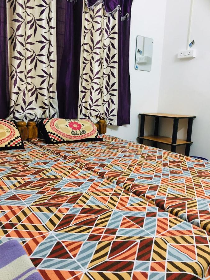 Golden Beach Home Stay Alappuzha Luaran gambar