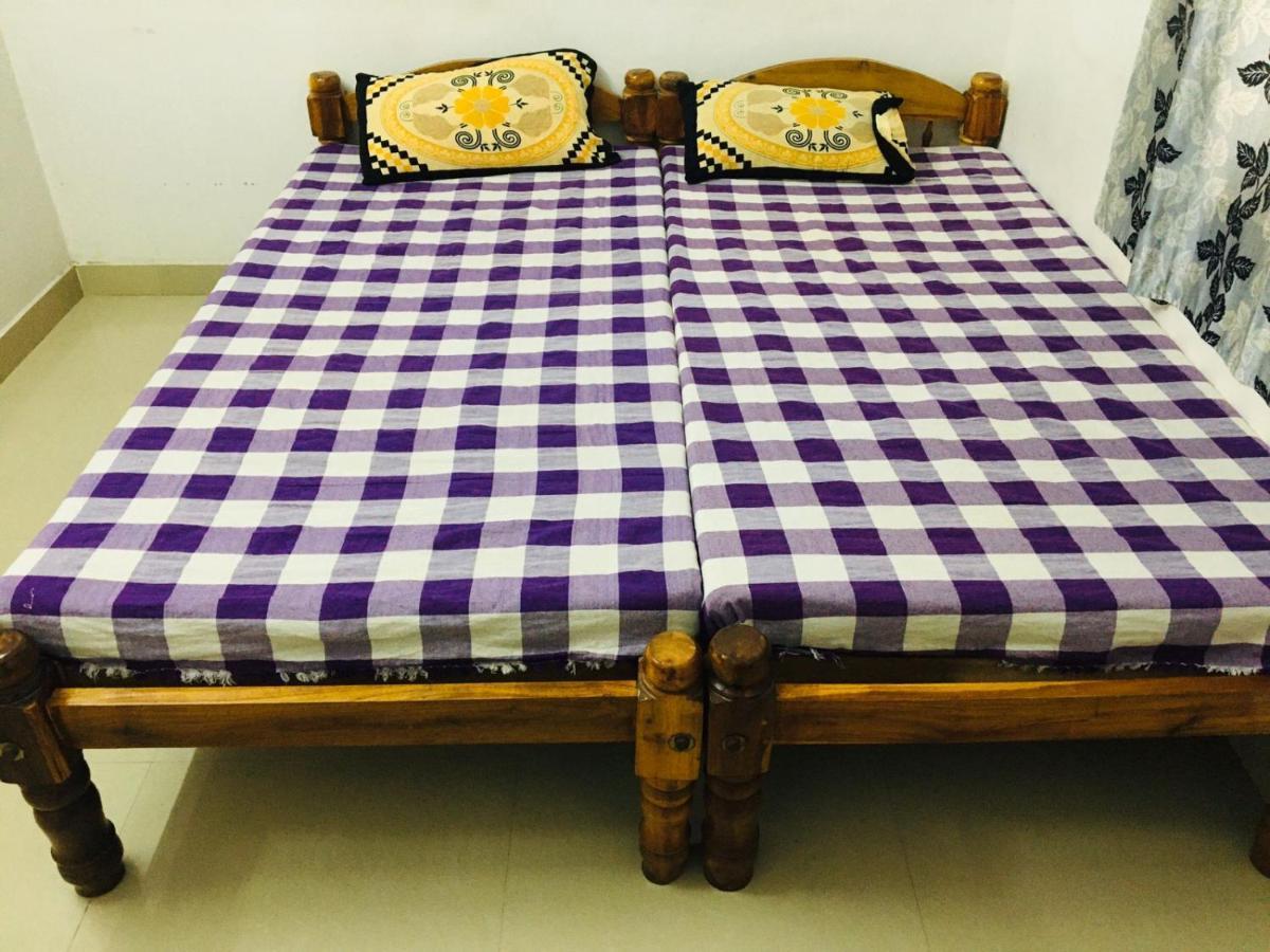 Golden Beach Home Stay Alappuzha Luaran gambar