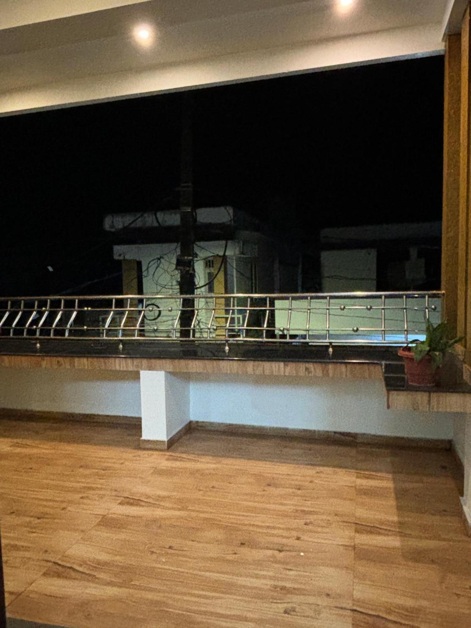 Golden Beach Home Stay Alappuzha Luaran gambar
