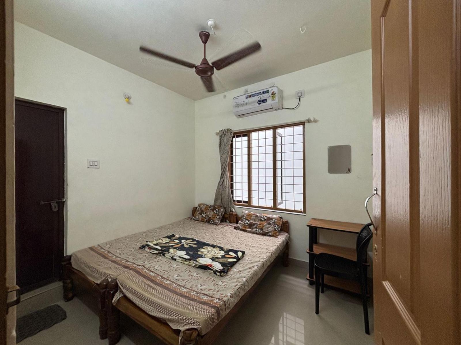 Golden Beach Home Stay Alappuzha Luaran gambar