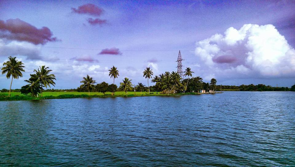 Golden Beach Home Stay Alappuzha Luaran gambar